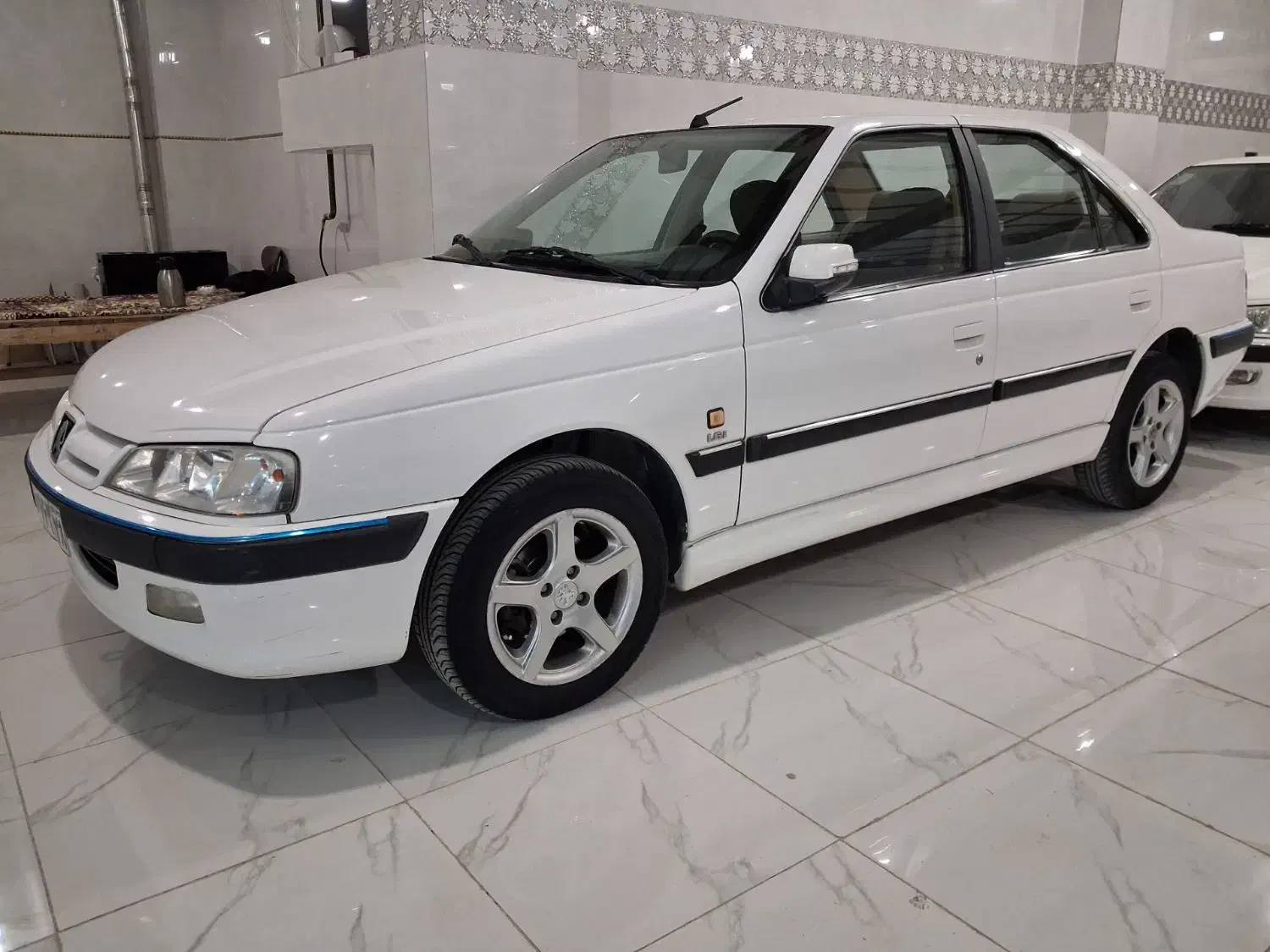 پژو پارس مدل 98|خودرو سواری و وانت|درگزین, |دیوار