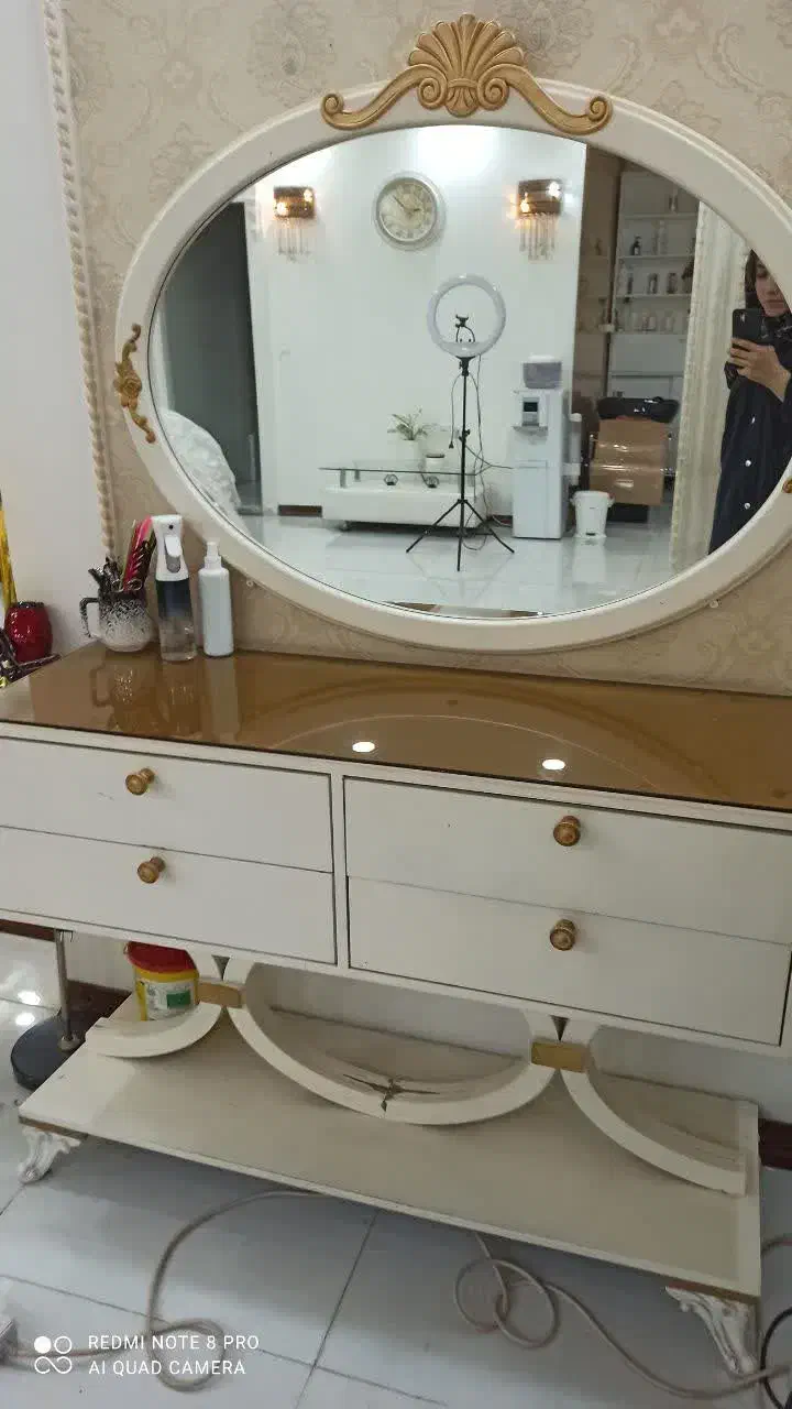 فروش وسایل ارایشگاه زنانه|آرایشگاه و سالن‌های زیبایی|قم, سالاریه|دیوار