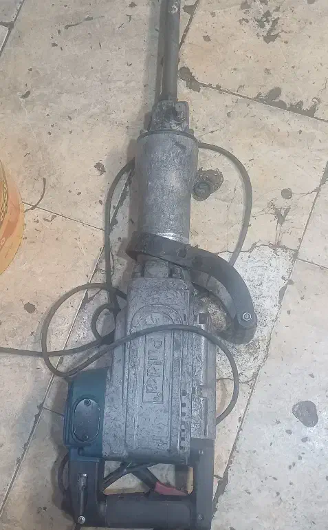 پیکور ۱۶ کیلویی گریسی|ماشین‌آلات صنعتی|شاهین‌شهر, خانه کارگر|دیوار