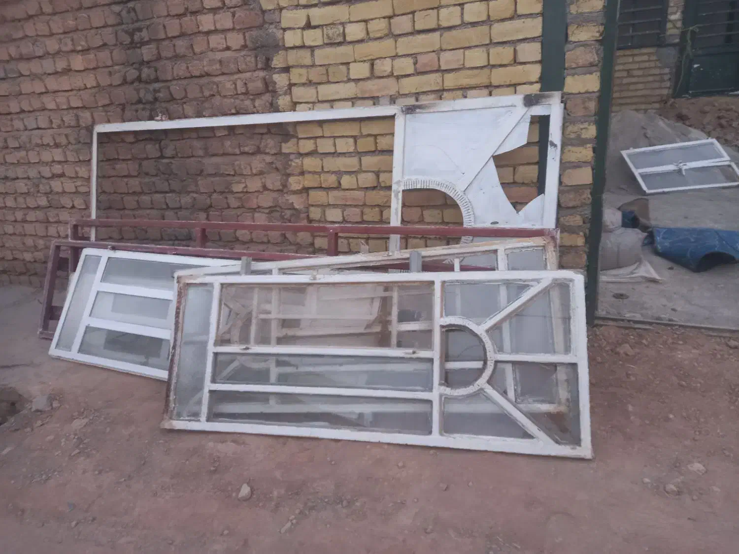 در وپنجره|مصالح و تجهیزات ساختمان|کوهدشت, |دیوار