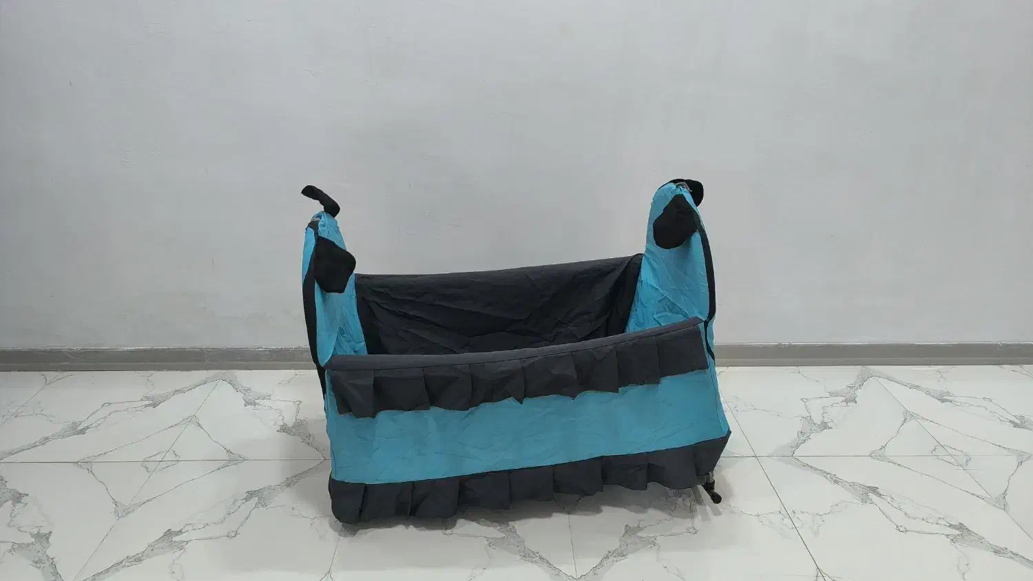 گهواره تاشو|تخت و صندلی بچه|شوشتر, |دیوار