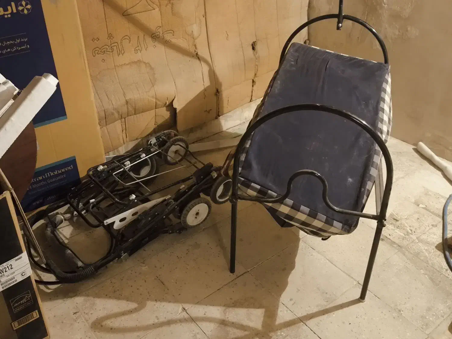 کالاسکه|کالسکه و لوازم جانبی|اصفهان, هفتون|دیوار