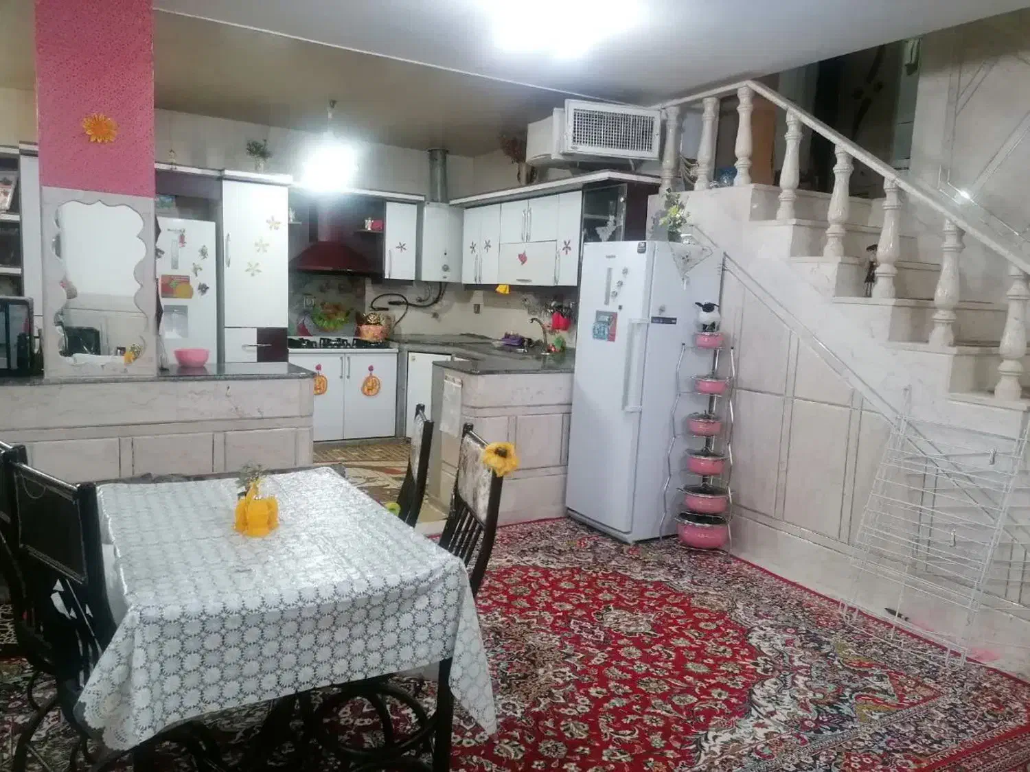 آپارتمان دوطبقه ۲۰۰ متری|فروش آپارتمان|نجفآباد, فاز ۴ شهرک آزادگان|دیوار