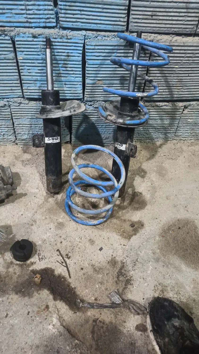 کمک فنر|قطعات یدکی و لوازم جانبی|بجنورد, |دیوار