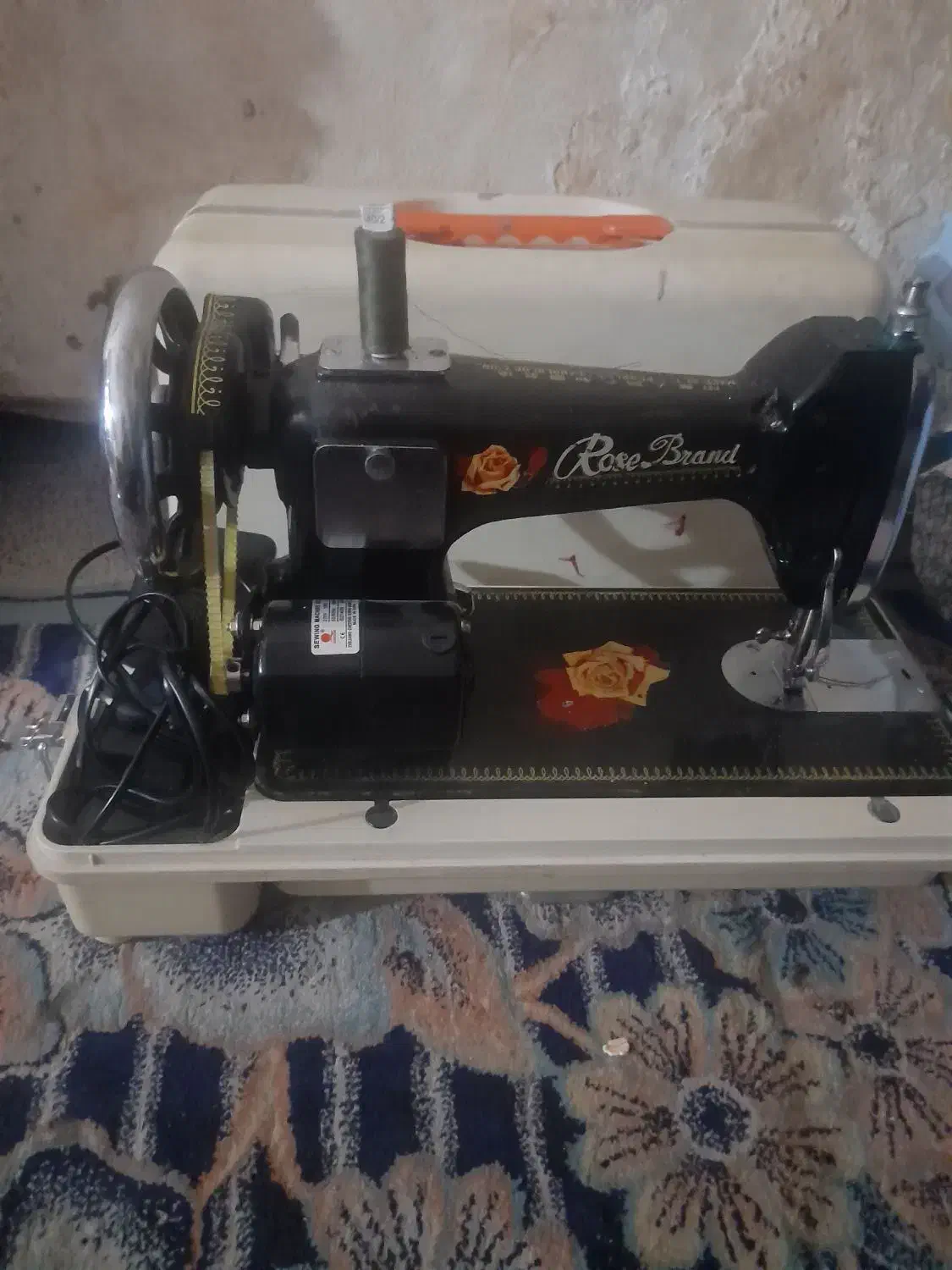 چرخ خیاطی|چرخ خیاطی و ریسندگی|میناب, |دیوار