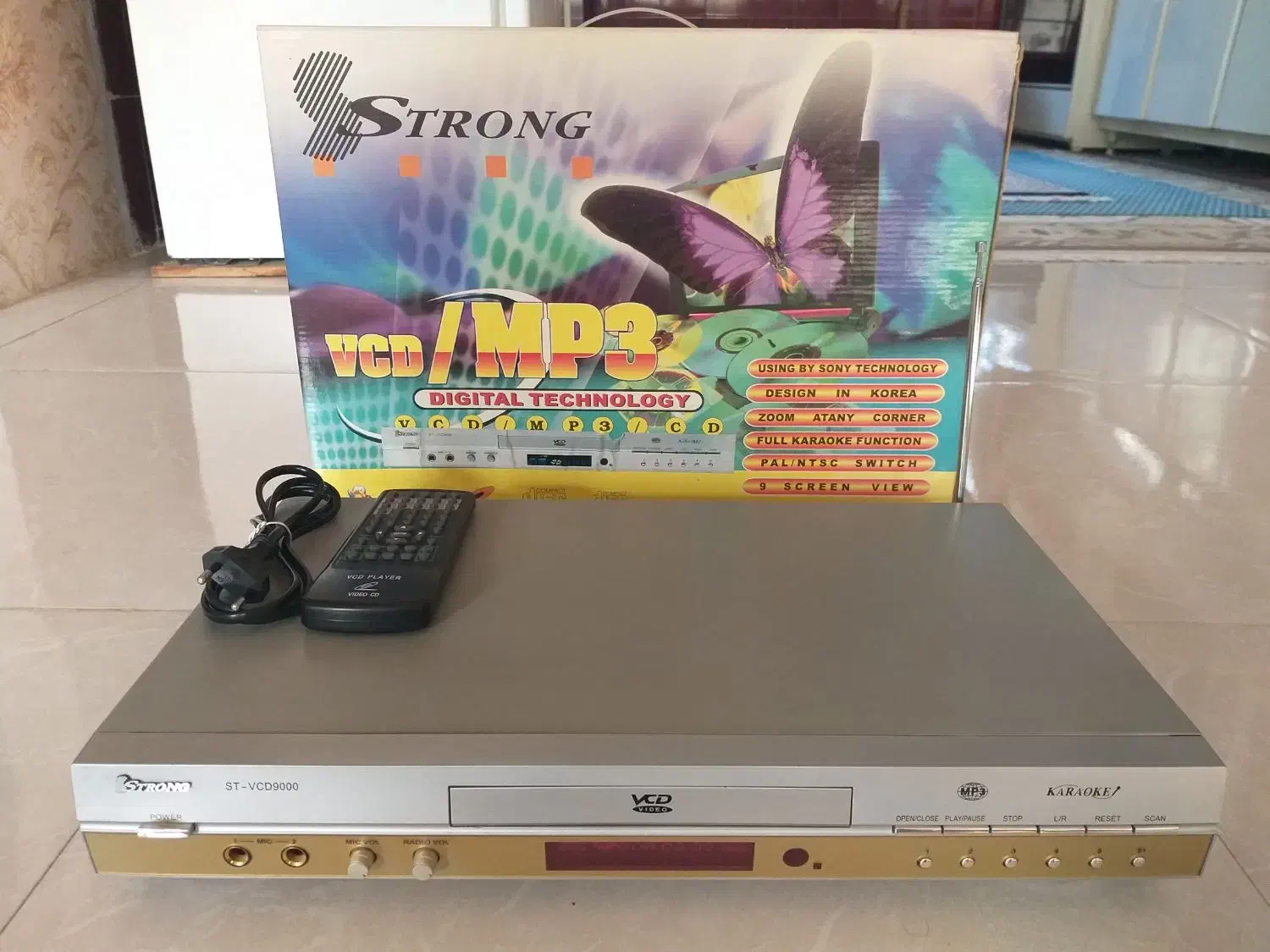 دستگاه سی دی خور strong|پخش‌کننده DVD و ویدیو|اراک, |دیوار