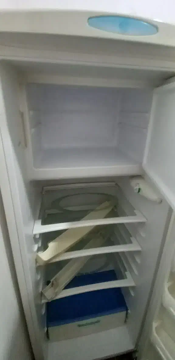 یخچال|یخچال و فریزر|فلاورجان, |دیوار