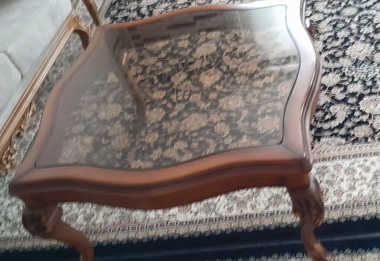 ۱عدد لوستر و۲عدد میز جلو مبلی|لوستر و چراغ آویز|قیامدشت - خاورشهر, |دیوار