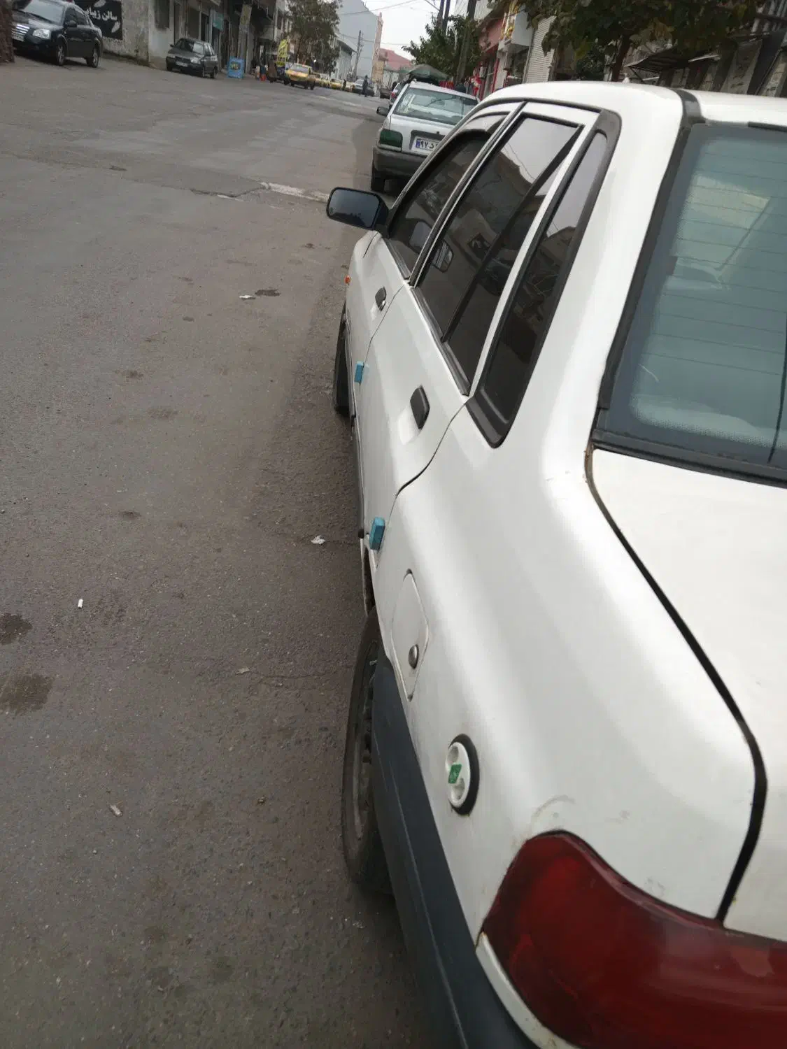 پراید مدل ۸۳ سالم و تمیز و کم خرج|خودرو سواری و وانت|رشت, استقامت ۲|دیوار