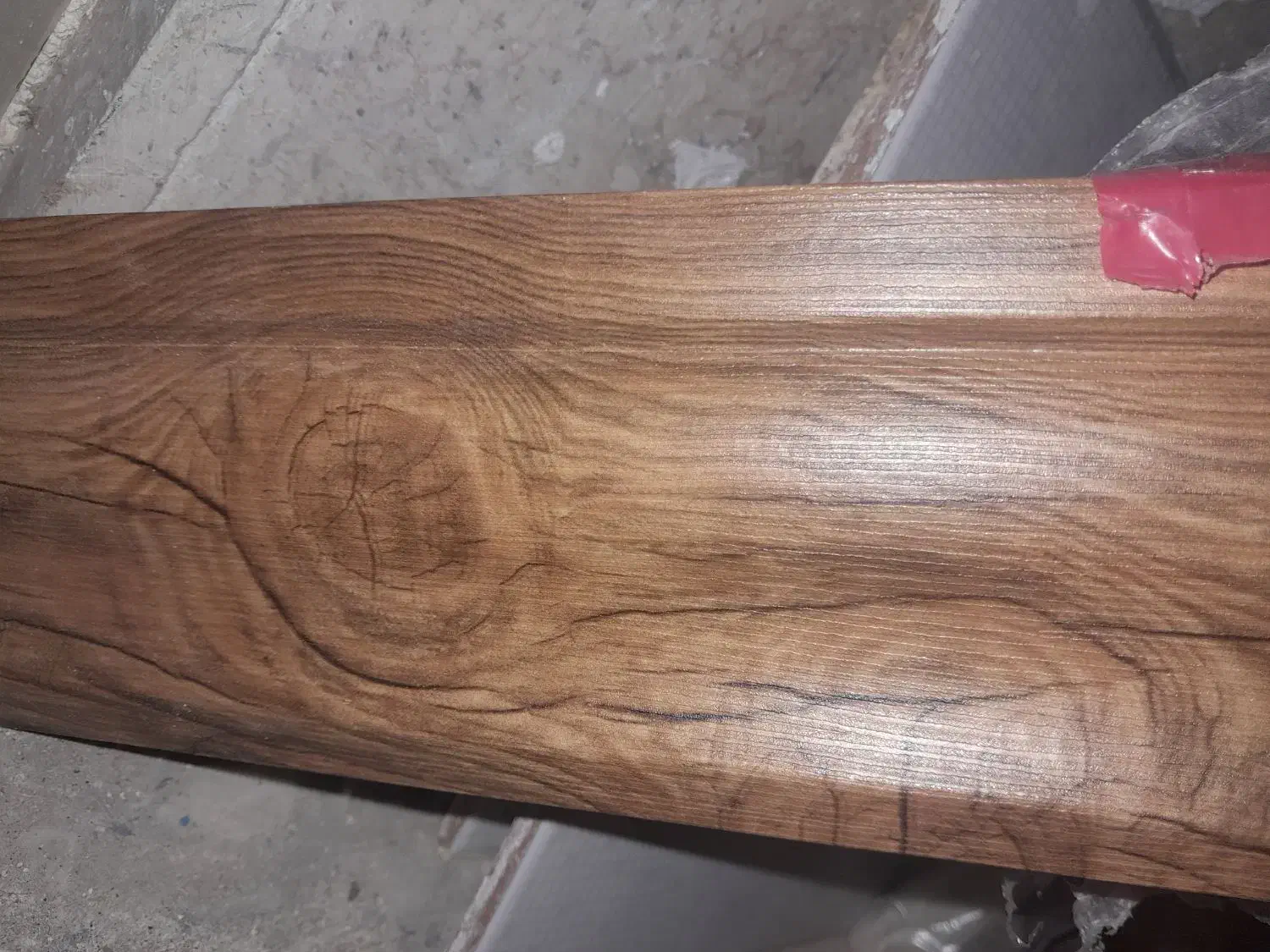 قرنیز چوبی|کتابخانه، شلف، قفسه‌های دیواری|زنجان, |دیوار