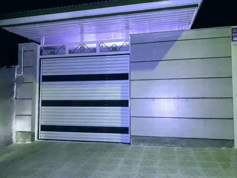 دوربین مداربسته و دزدگیر اماکن مونزل درب برقی|دوربین مداربسته|لار, |دیوار