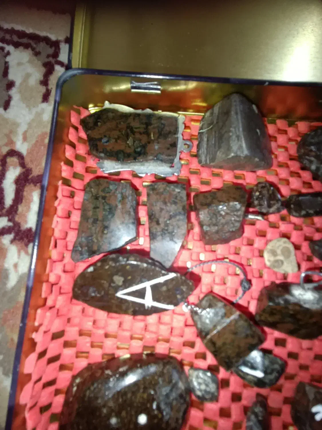 سنگهای آسمانی|کلکسیون اشیاء عتیقه|برازجان, |دیوار