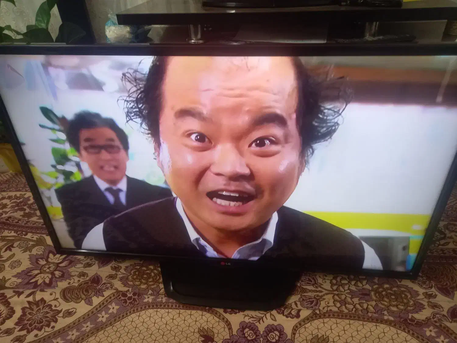 تلوزیون LED 42 LG اصل کره|تلویزیون و پروژکتور|جعفرآباد, |دیوار