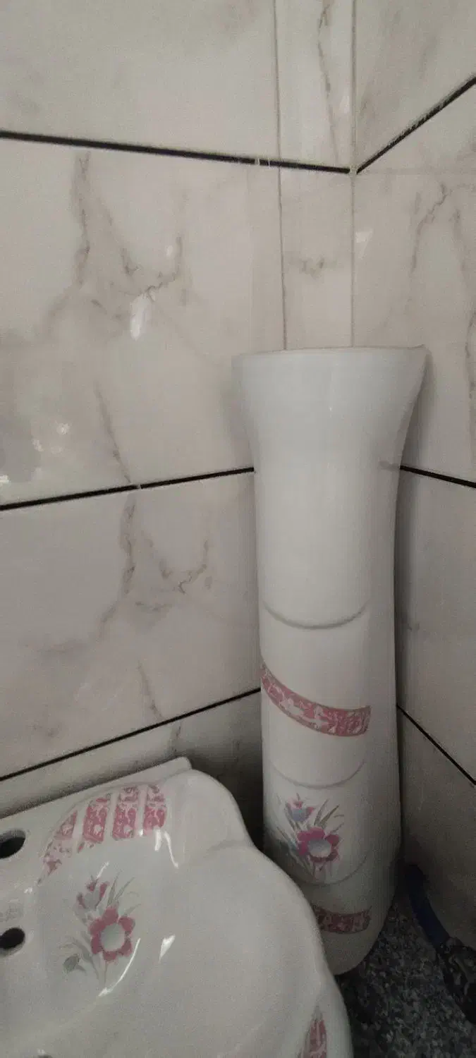 روشویی چینی در حد آک|لوازم سرویس بهداشتی|دورود, |دیوار