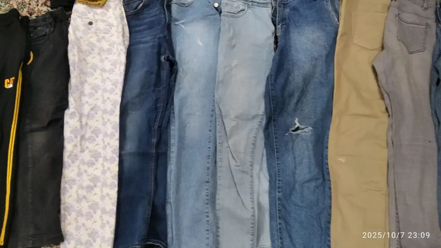 تعداد زیادی لباس همه سایز همه چی هست|لباس|خان ببین, |دیوار