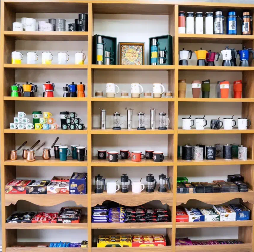 قفسه جادار و عالی|کتابخانه، شلف، قفسههای دیواری|قزوین, |دیوار