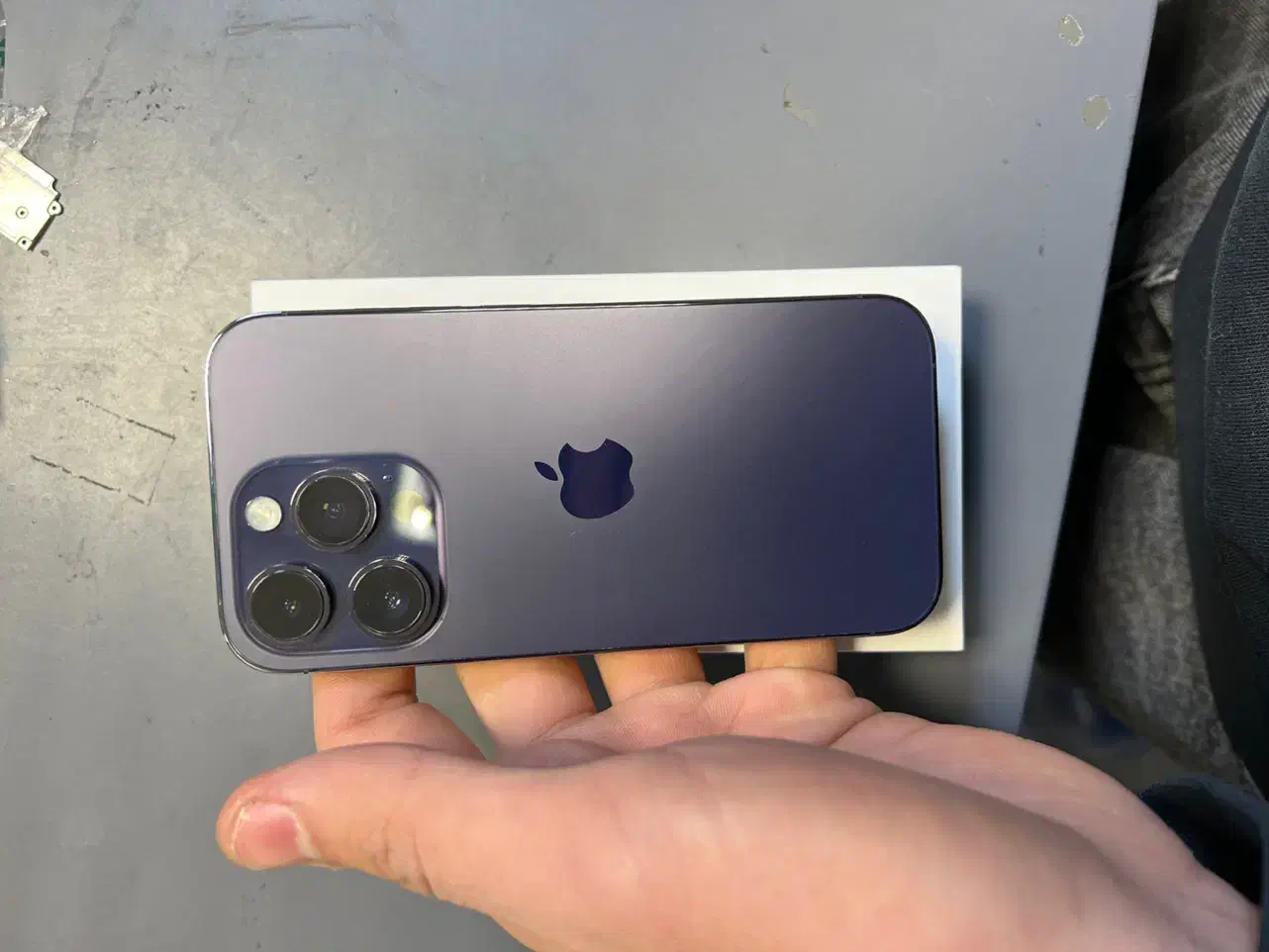 ایفون ۱۴ پرو بنفش|موبایل|تهران, امجدیه (خاقانی)|دیوار