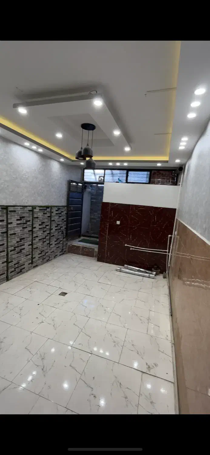 زیر پله مرتب کارمندان|اجارهٔ مغازه و غرفه|زنجان, |دیوار