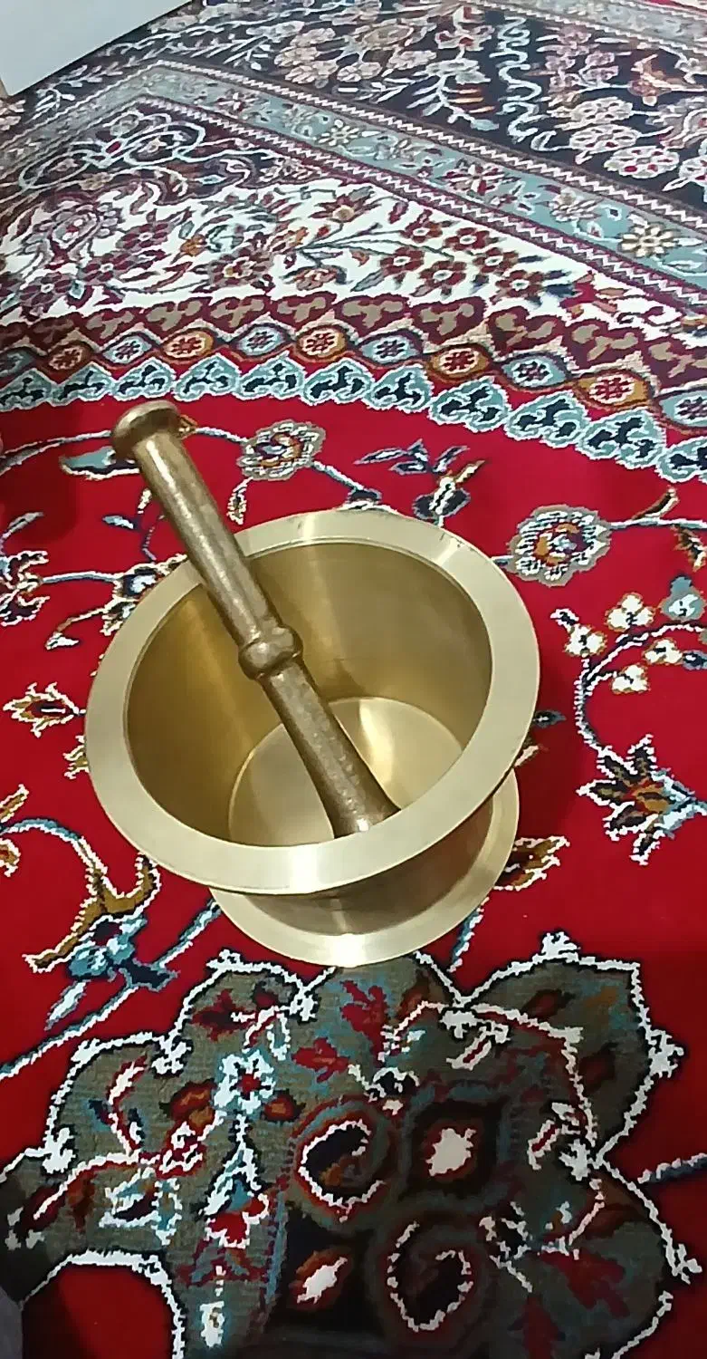 هاون|کلکسیون اشیاء عتیقه|ایلام, |دیوار