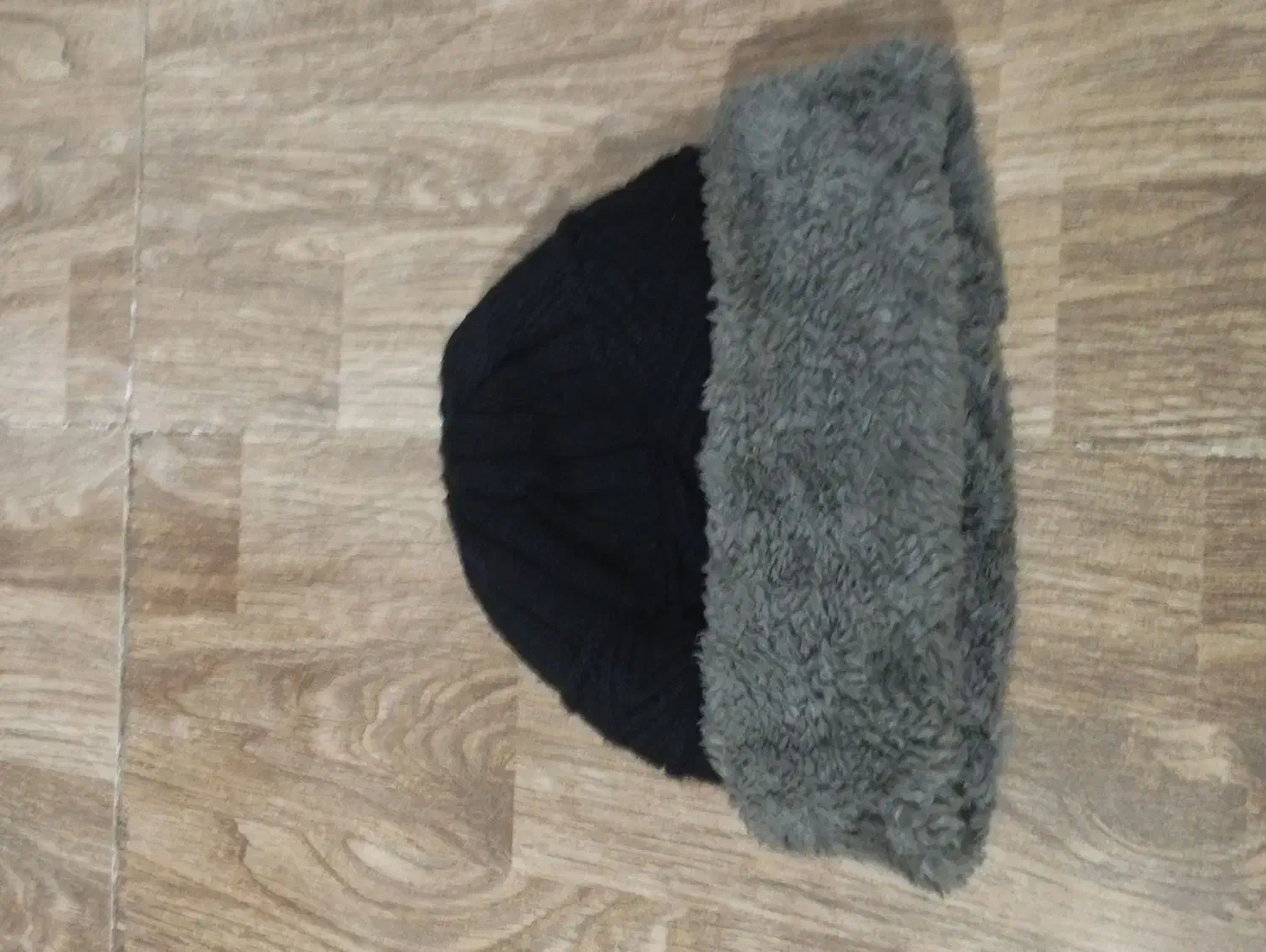 کلاه بافتنی|لباس|بندر انزلی, میان پشته|دیوار