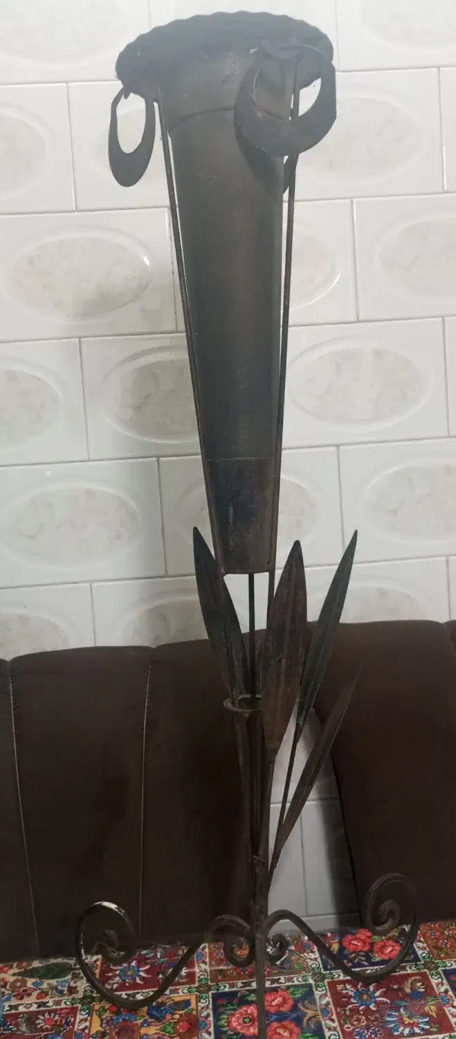 گلدان زینتی تازه برای گلهای زینتی|صنایع دستی و سایر لوازم تزئینی|لنگرود, |دیوار