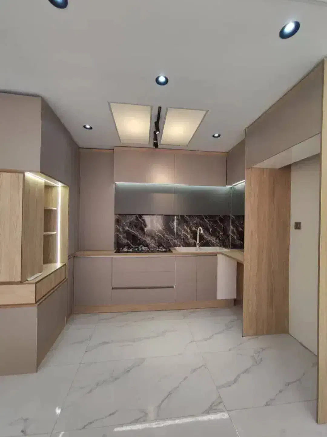 فروش واحد/۲خواب/گل طبقات/فول امکانات/تکواحدی|فروش آپارتمان|تهران, جی|دیوار