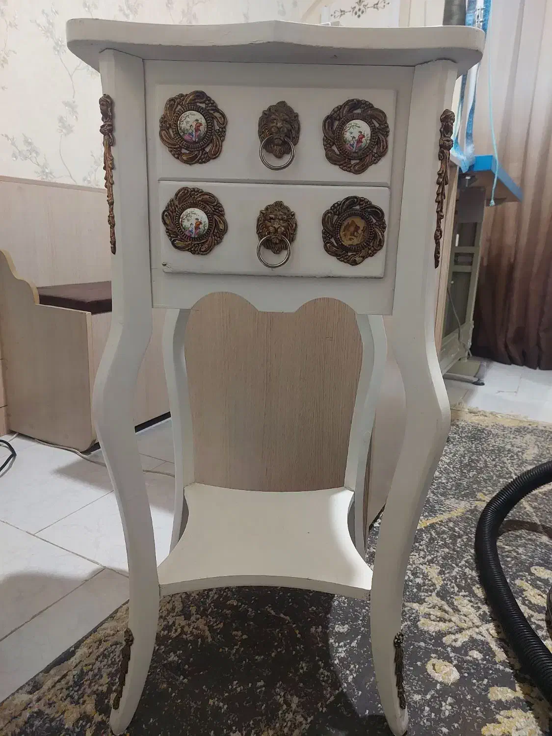 میزنلفن|میز تلفن|هشتگرد, فاز ۷ مهستان|دیوار