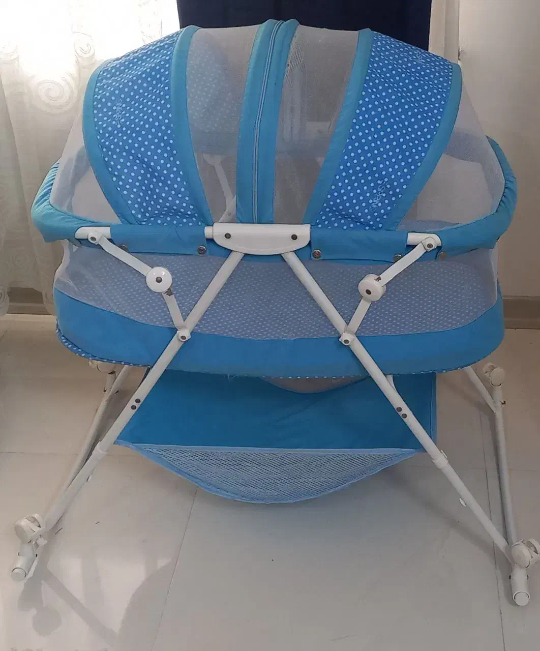 گهواره|تخت و صندلی بچه|بجنورد, |دیوار