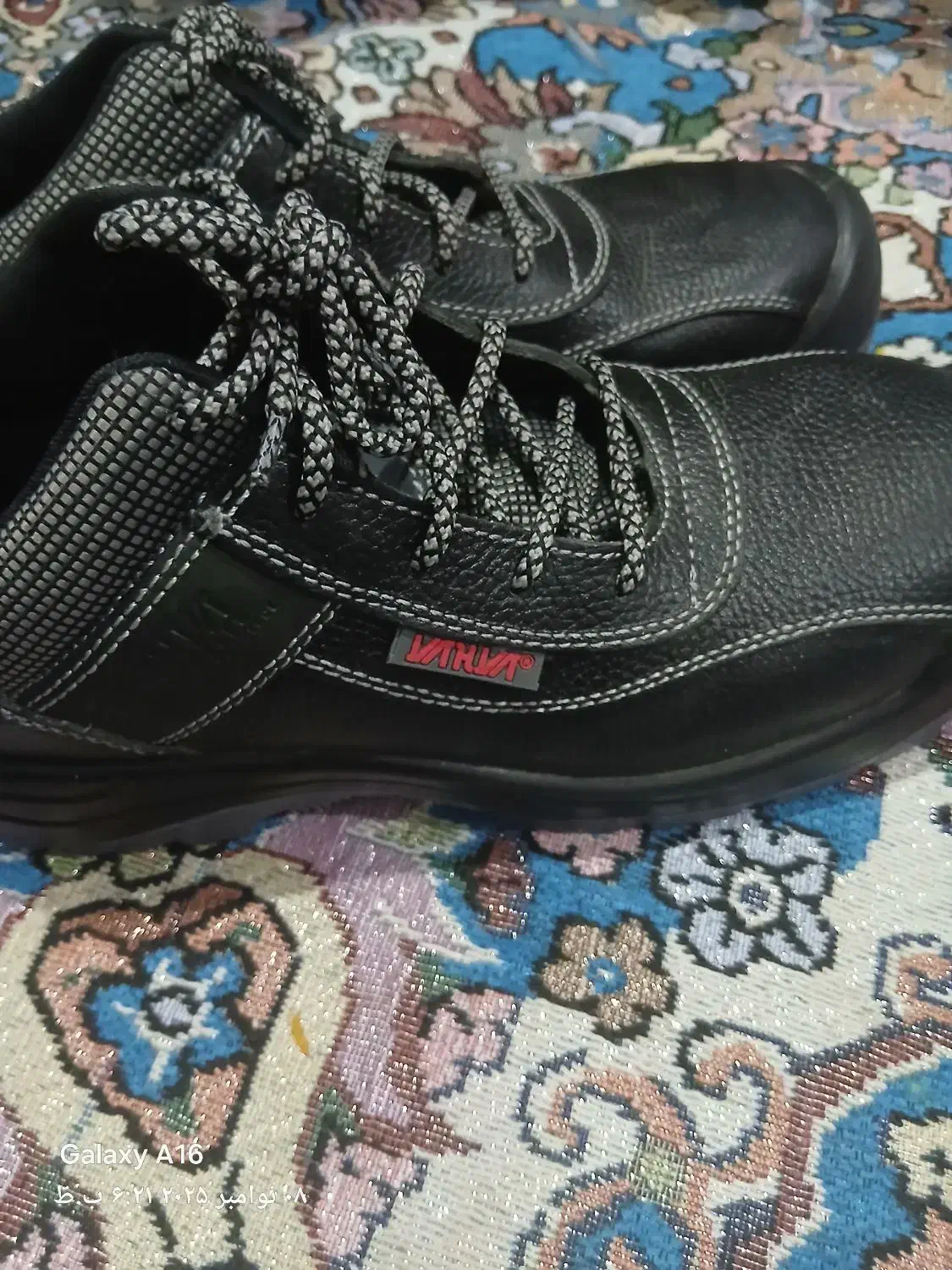 کفش کار|کیف، کفش، کمربند|سیرجان, |دیوار