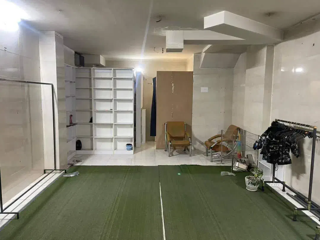 فروش به صورت نقدی یا معاوضه با آپارتمان|فروش مغازه و غرفه|اصفهان, ملک‌شهر|دیوار