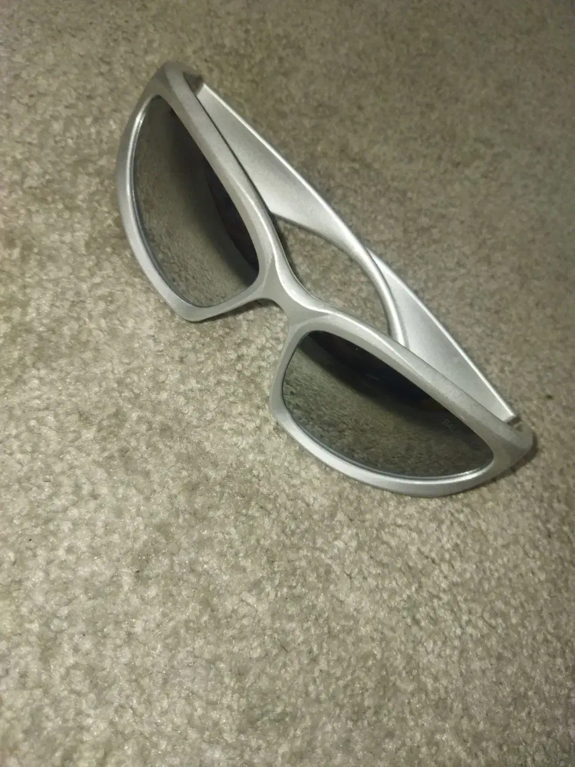 فروش عینک و ساعت نو|ساعت|کلاله, |دیوار