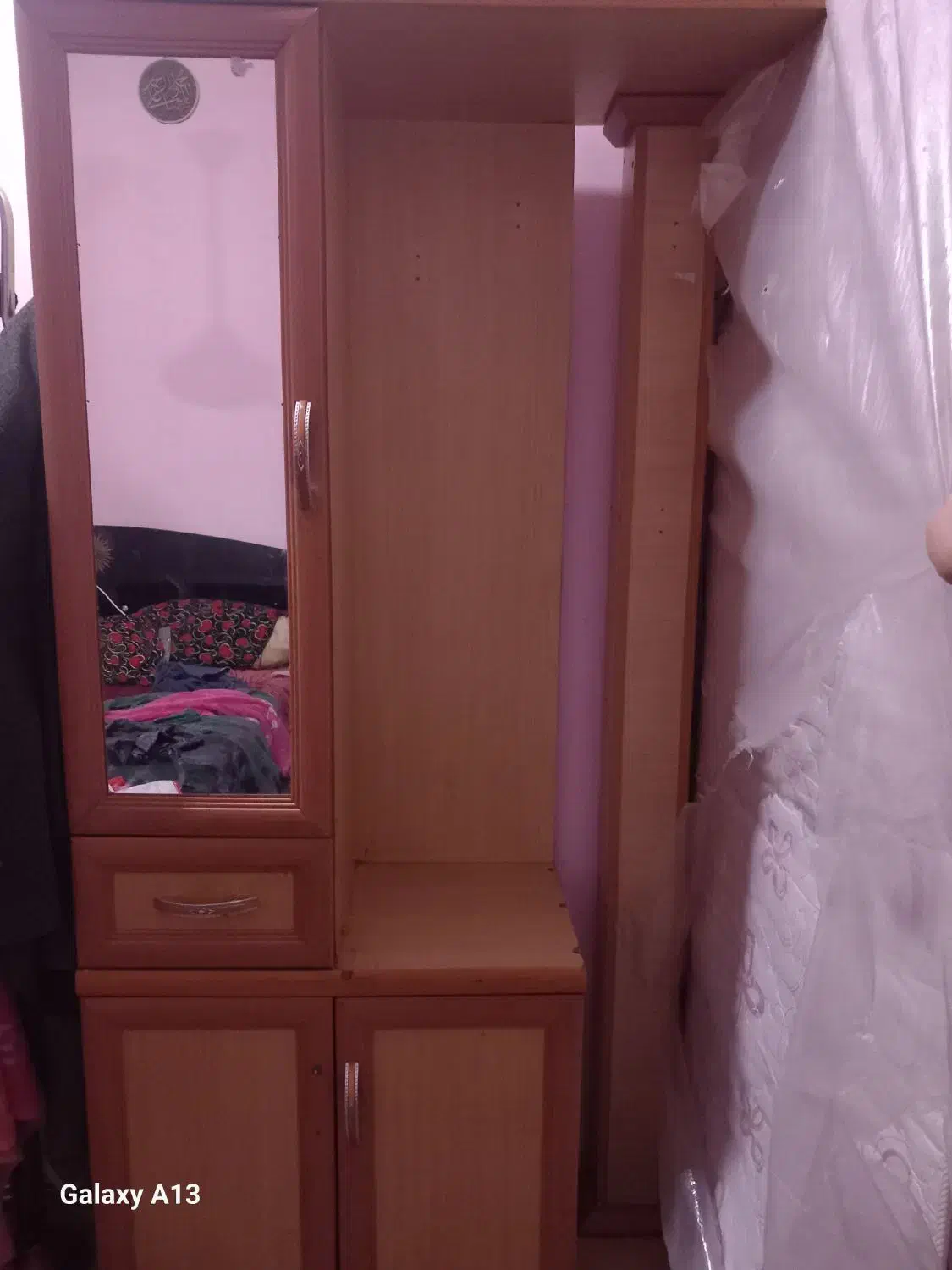 کمود|جاکفشی، کمد، دراور|اهواز, اهواز|دیوار