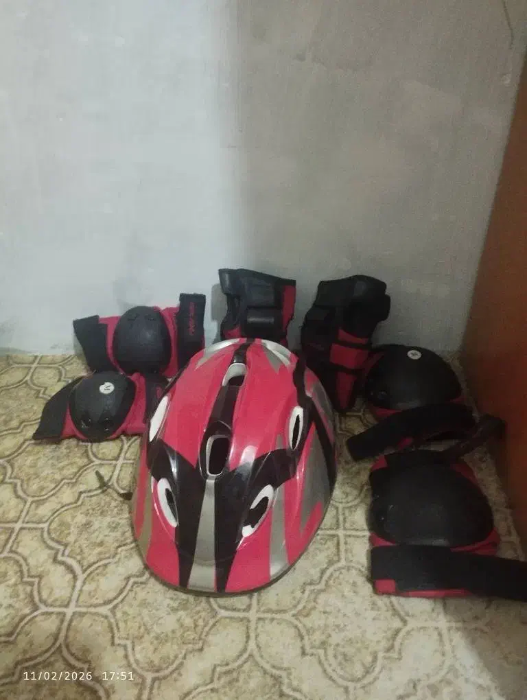 اسکیت Galaxy|دوچرخه، اسکیت، اسکوتر|شیراز, شهرک بهار|دیوار