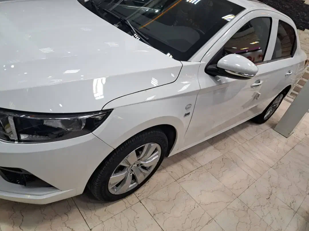 تارا V4 اتومات  1404|خودرو سواری و وانت|بروجرد, |دیوار