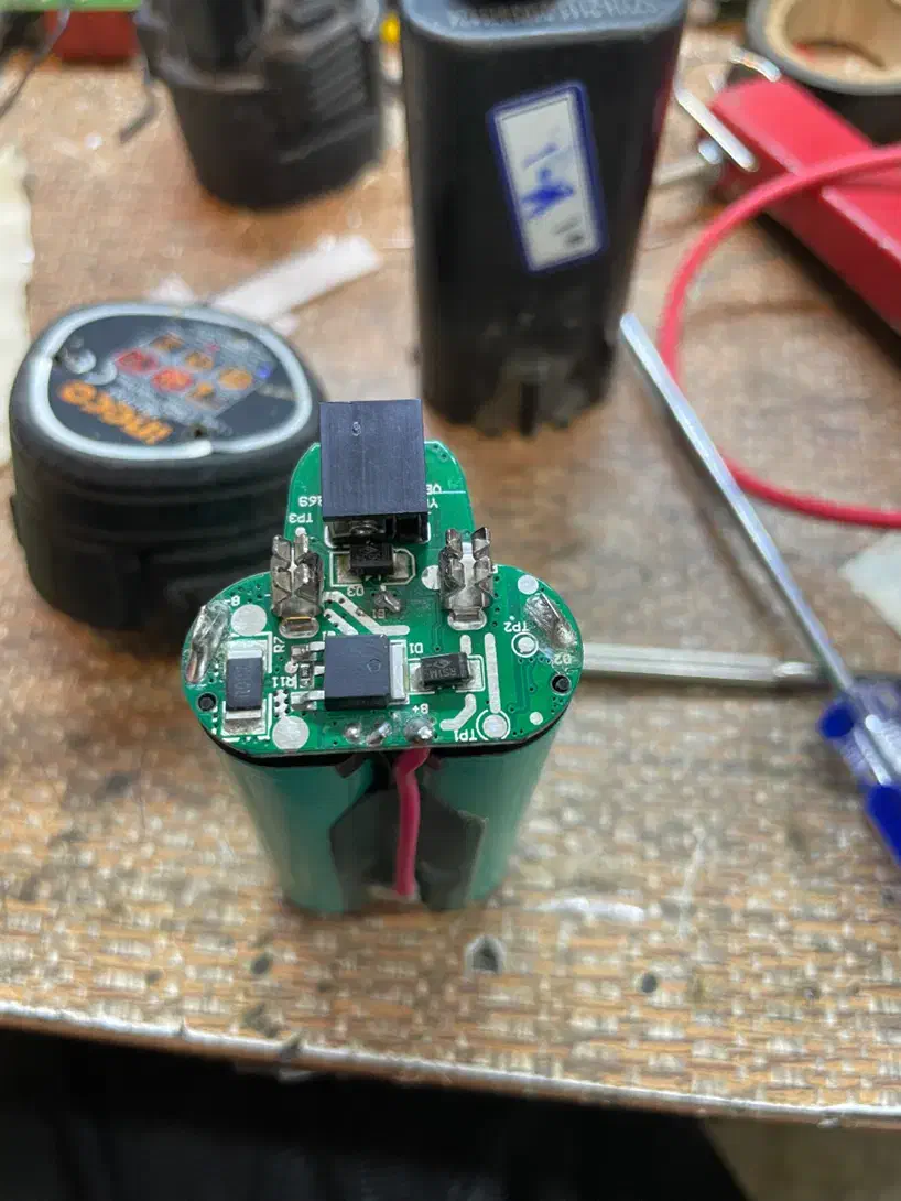 تعمیر باطری دریل شارژی،باتری دریل شارژی|خدمات پیشه و مهارت|چهاردانگه (تهران), |دیوار