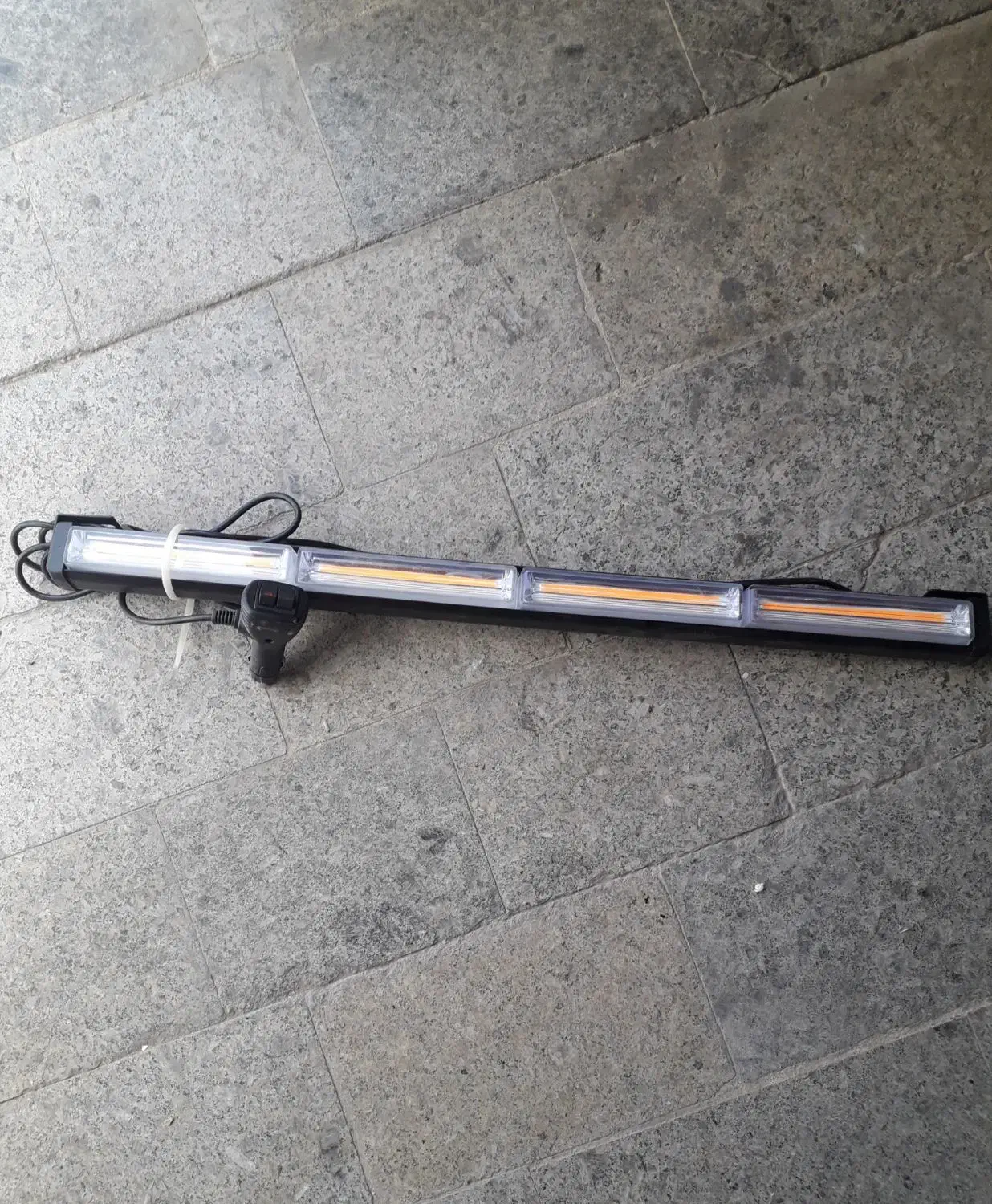 چراغ فدرالی|قطعات یدکی و لوازم جانبی|اسلام‌شهر, شهرک الهیه|دیوار