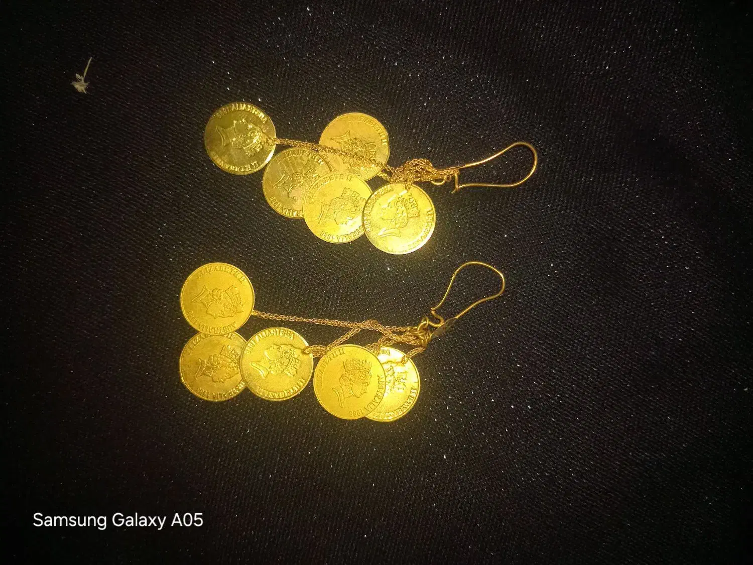 فروش طلای شیک و تمیز فقط 2درصد بالای تابلو|جواهرات|سوق, |دیوار