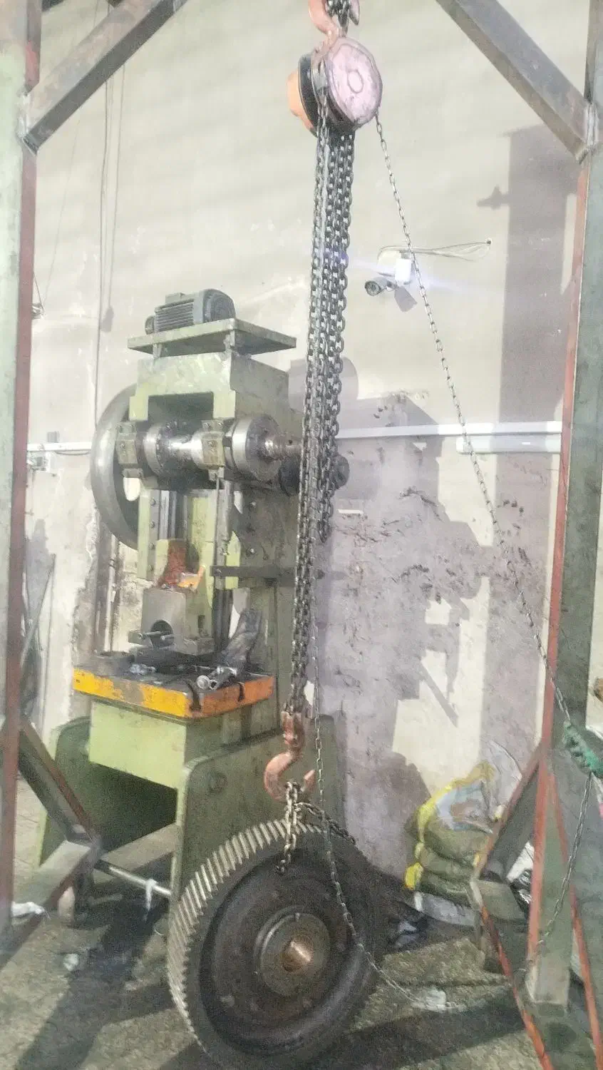 جرثقیل سقفی ژاپنی سالم|ابزارآلات|مشهد, توس (بلوار توس)|دیوار