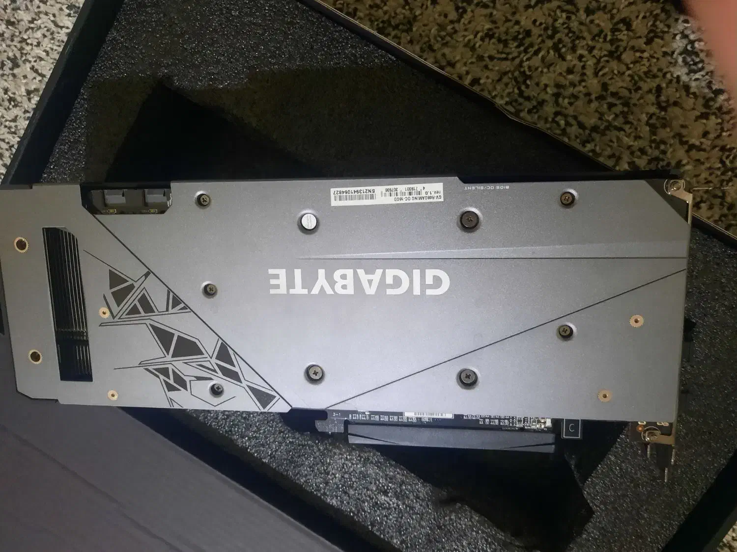 کارت گرافیک ۳فن ۱۶ گیگ rx6800gigabyte|قطعات و لوازم جانبی رایانه|فولادشهر, B5|دیوار