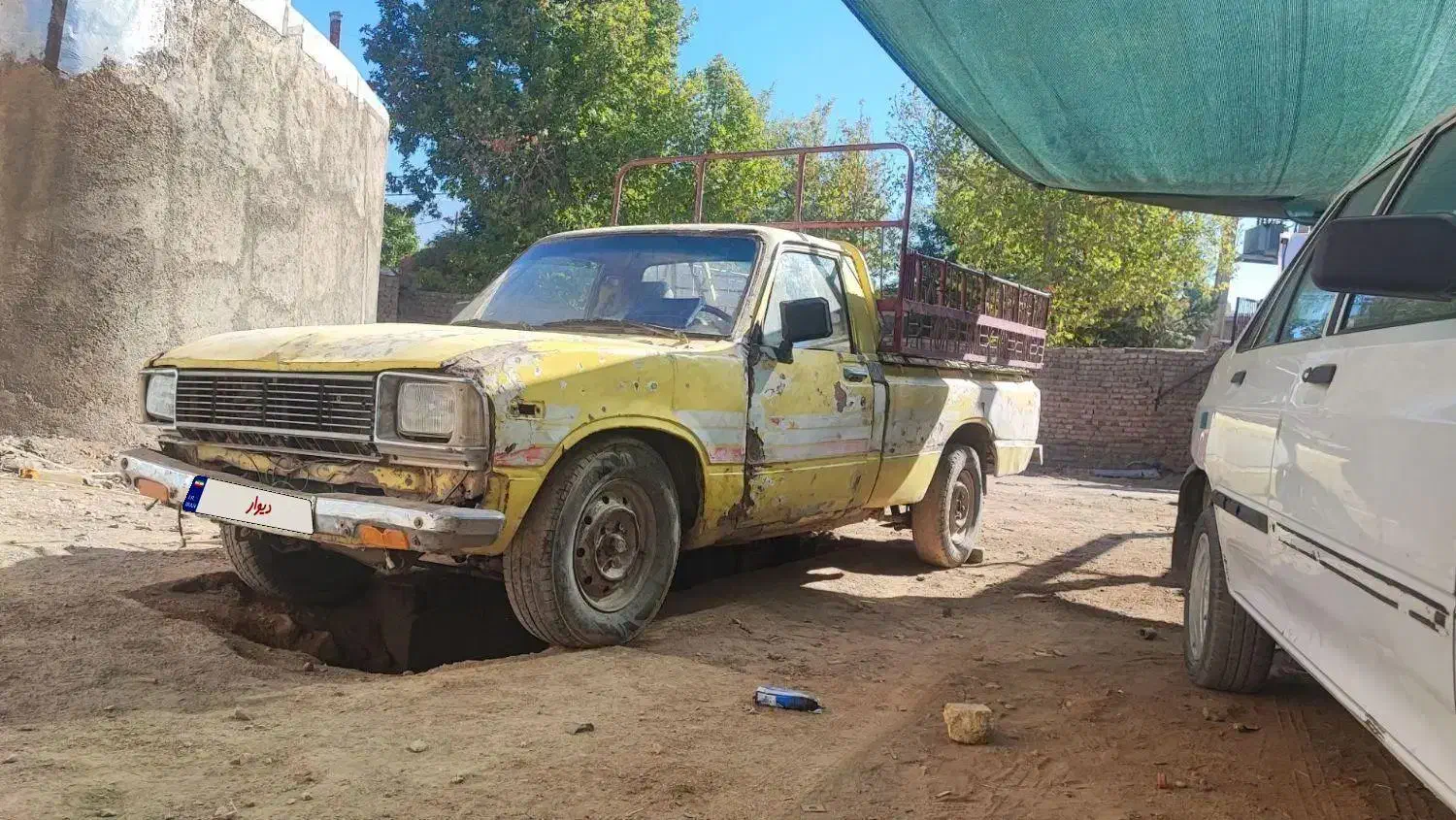 وانت تویوتامدل ۶۰ موتور خاموش سوپاپ قیچی کرده|خودرو کلاسیک|چگنی, |دیوار