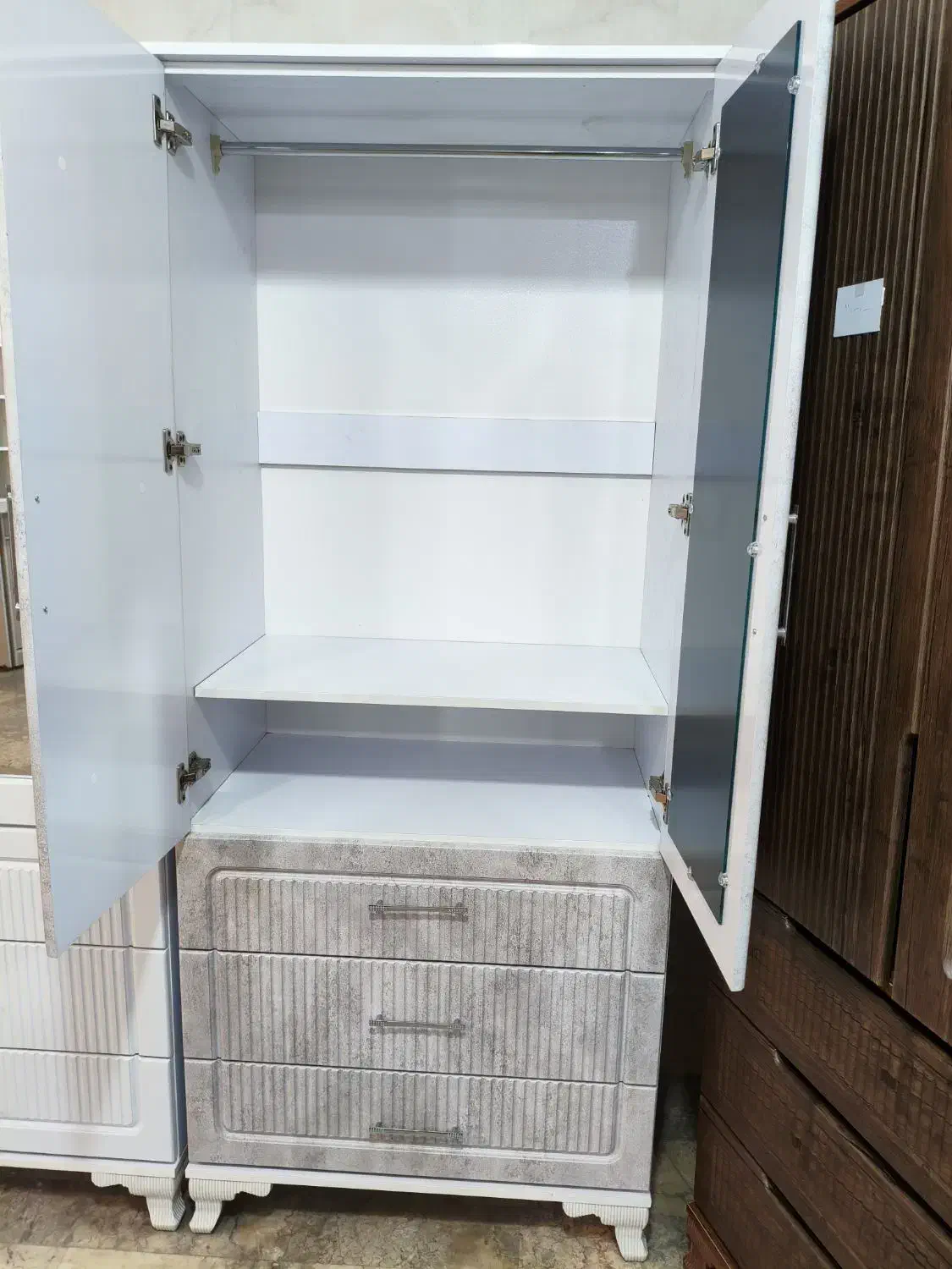 کمد ۸۰ وکیوم|جاکفشی، کمد، دراور|قم, شاه ابراهیم|دیوار