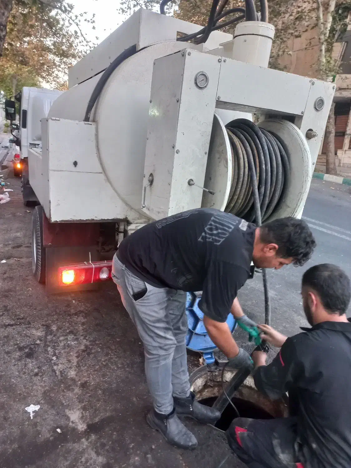 تخلیه چاه و واتر جت رفع گرفتگی لوله فاضلاب|خدمات پیشه و مهارت|تهران, حبیب الله|دیوار