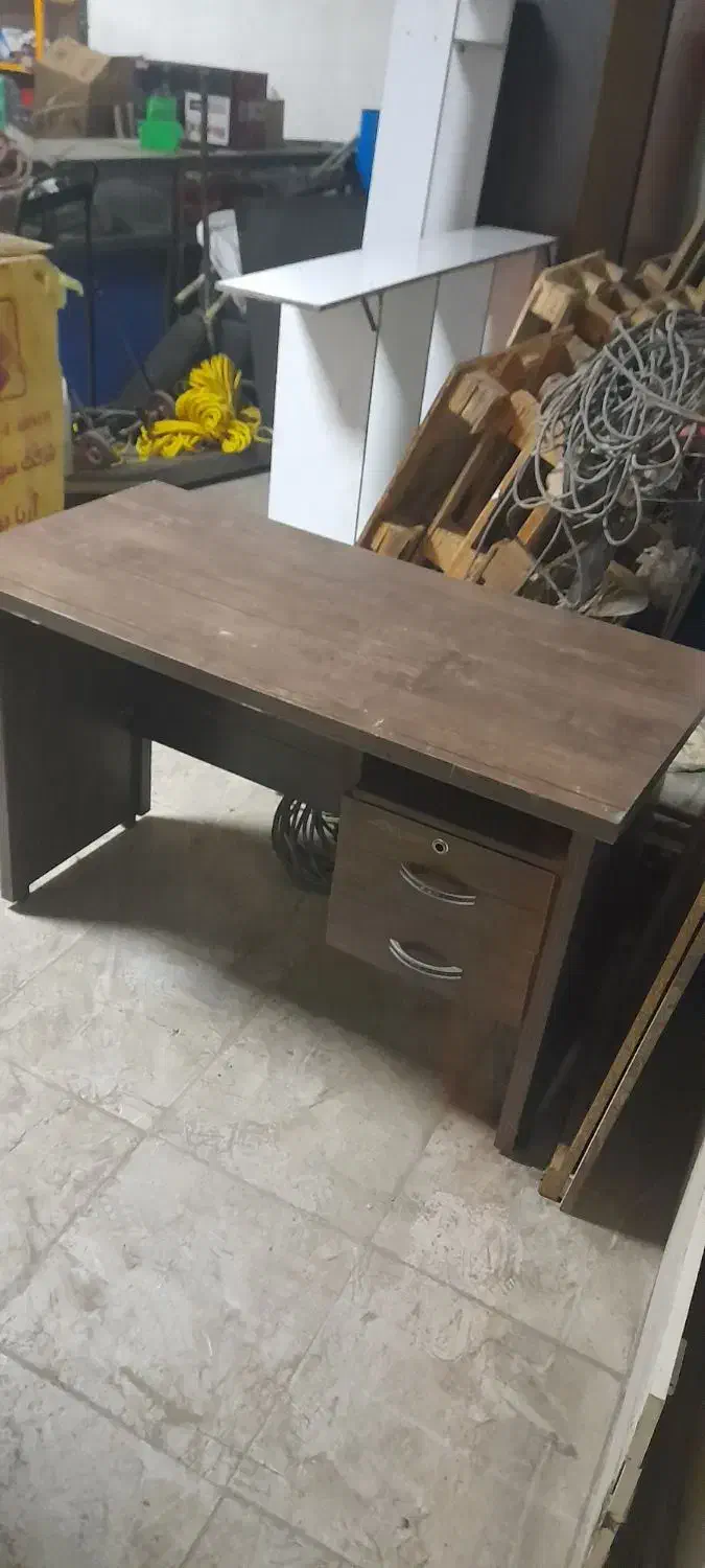 صندلی دانشجویی/میز مدیریت/کتابخانه|صندلی و نیمکت|قزوین, |دیوار