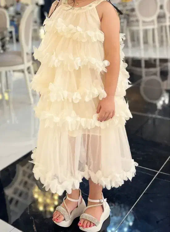 پیراهن و کفش مجلسی|کفش و لباس بچه|بهشهر, |دیوار