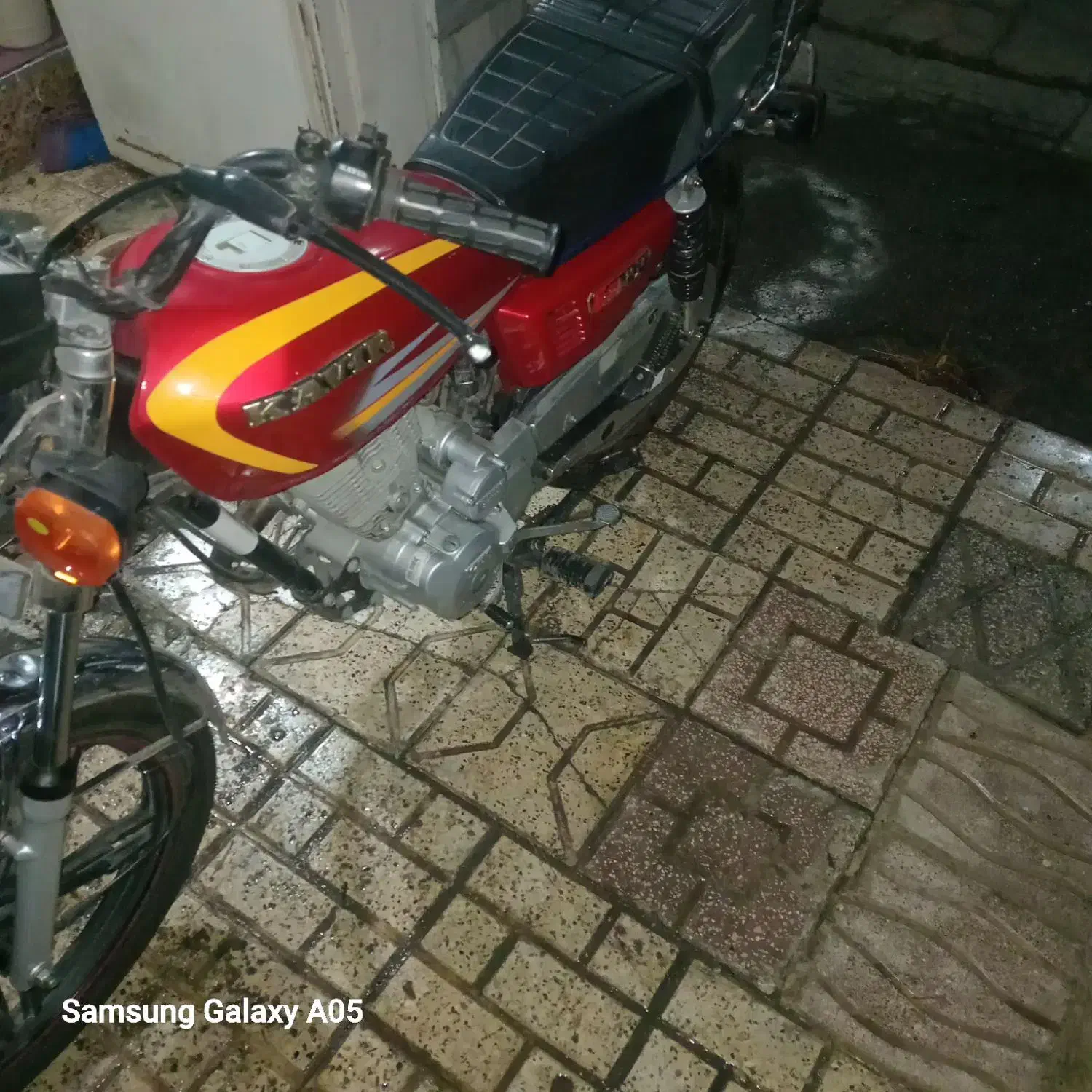 متورسیکلت|موتورسیکلت|مشهد, هفده شهریور|دیوار