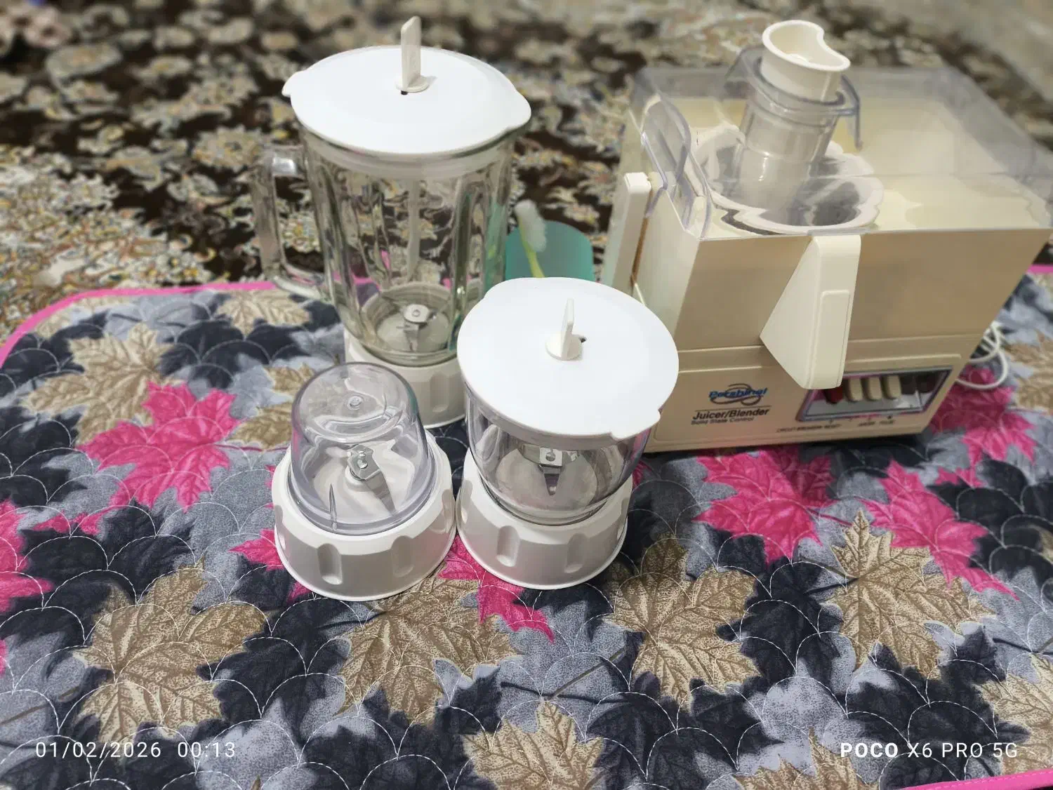 آبمیوه گیری چهار کاره|آبمیوه‌گیر و آب‌مرکبات‌گیر|شیراز, گویم|دیوار