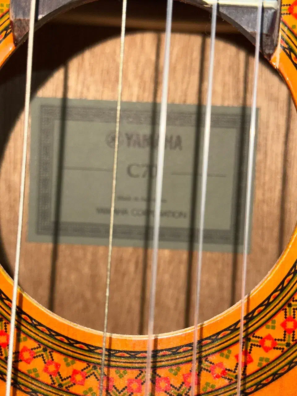 گیتار یاماها c70 اصل اندونزی|گیتار، بیس، امپلیفایر|بوشهر, |دیوار