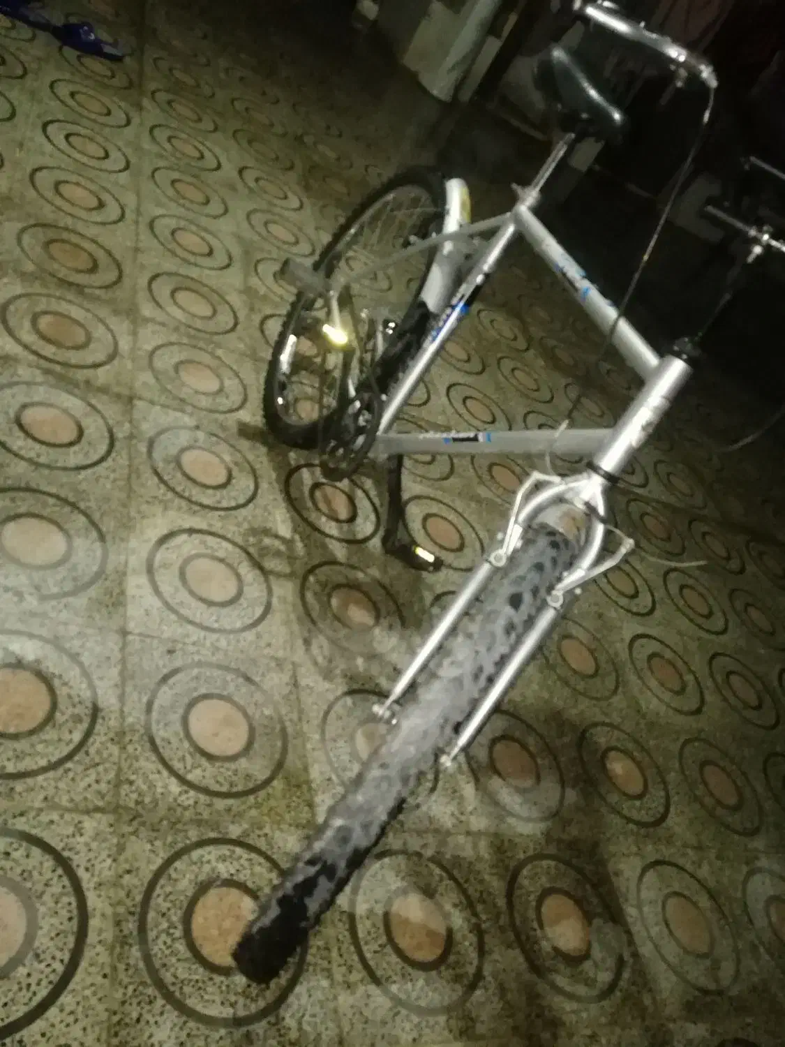 دوچرخه 26خشک اساک|دوچرخه، اسکیت، اسکوتر|ایرانشهر, |دیوار