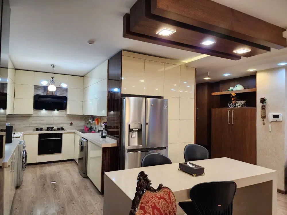 آپارتمان ۱۶۰متر بورسی ۳خواب شیک بر آپادانا / آبشار|فروش آپارتمان|اصفهان, پارک خبرنگار|دیوار