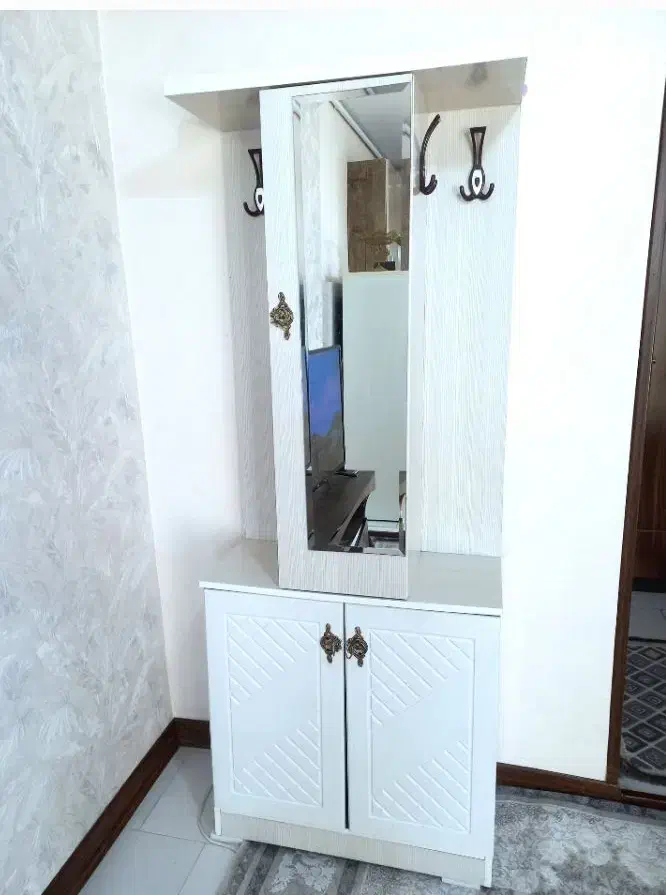 جاکفشی سالم در حد نو|جاکفشی، کمد، دراور|فردیس, شهرک شهید حسینی|دیوار